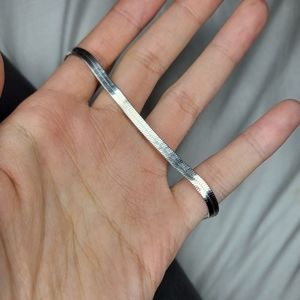 Silver snakelink bracelet